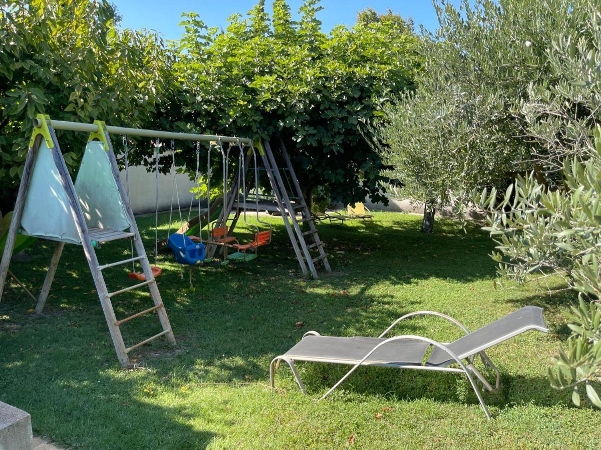 Studio Les Petits Lutins Entraigues-sur-la-Sorgue Екстер'єр фото