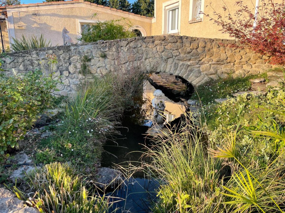 Studio Les Petits Lutins Entraigues-sur-la-Sorgue Екстер'єр фото